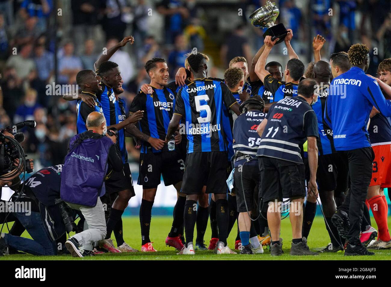 Fanion Club De Bruges (Belgique) - Supporteur De Foot