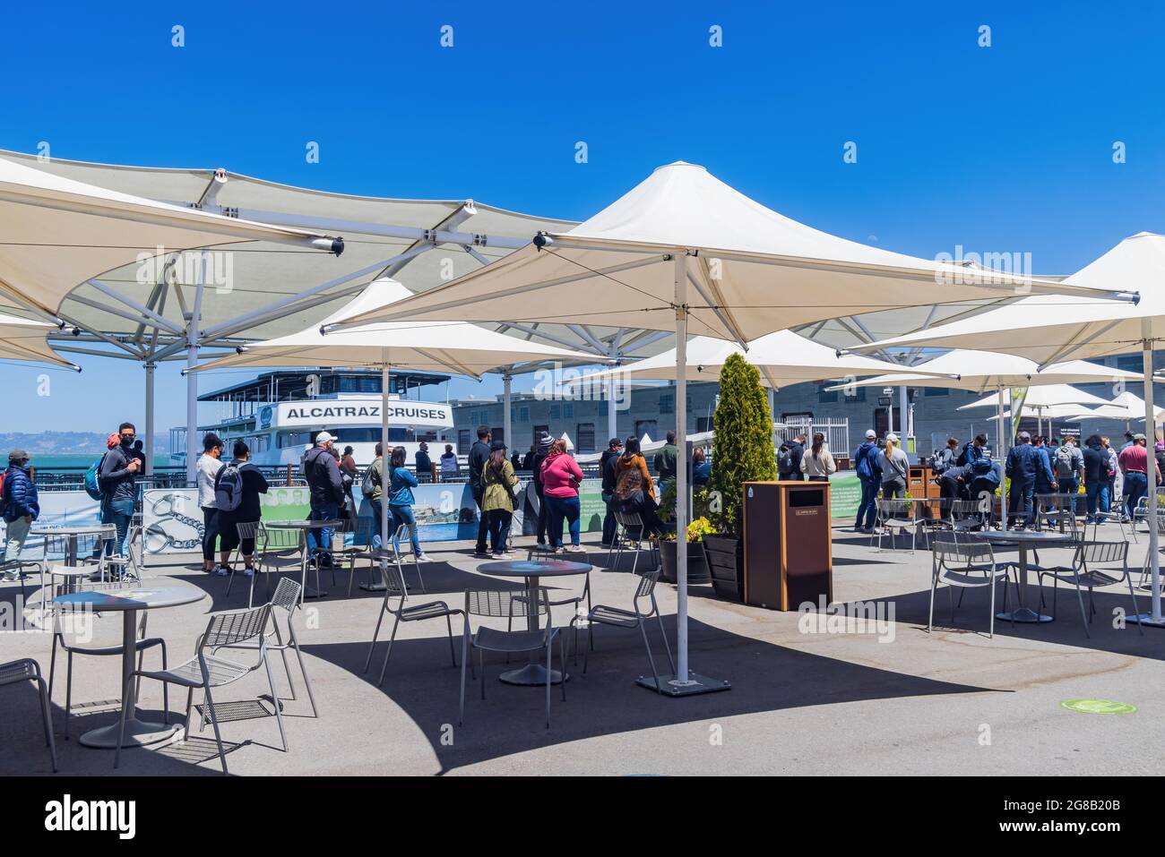 San Francisco, le 19 MAI 2021 - vue imprenable sur la salle d'attente des croisières Alcatraz City Cruises Banque D'Images
