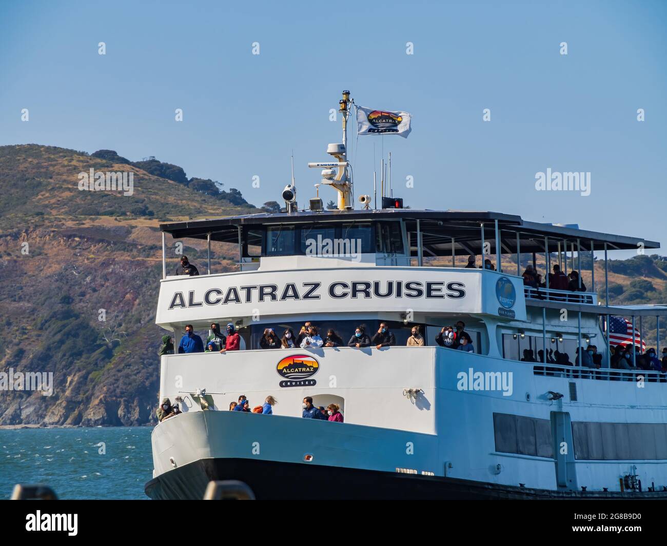 San Francisco, le 19 MAI 2021 - vue sur le soleil des croisières d'Alcatraz City Banque D'Images