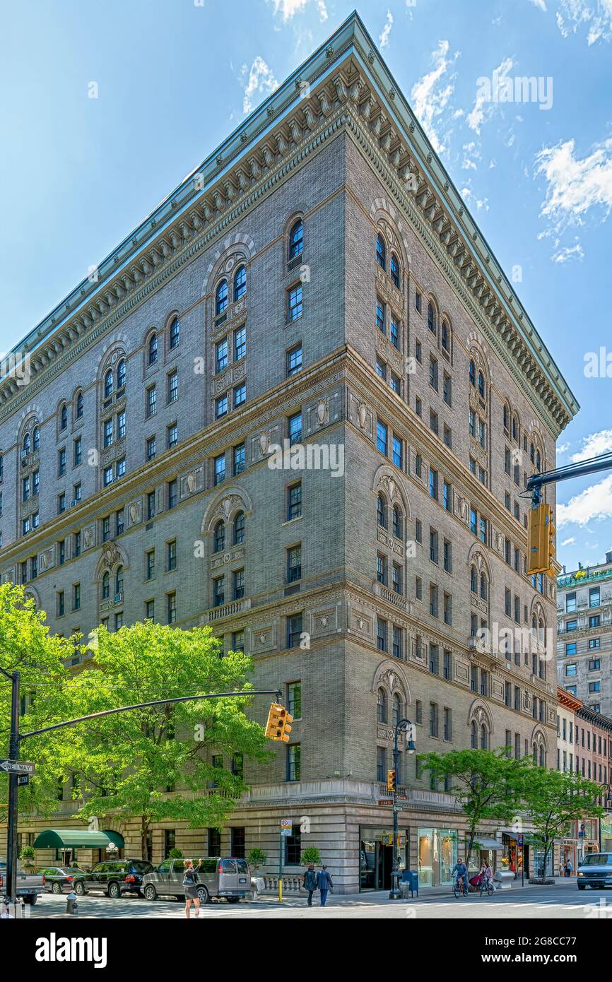 32 East 64th Street, le Verona, fait partie du quartier historique de Upper East Side. Banque D'Images
