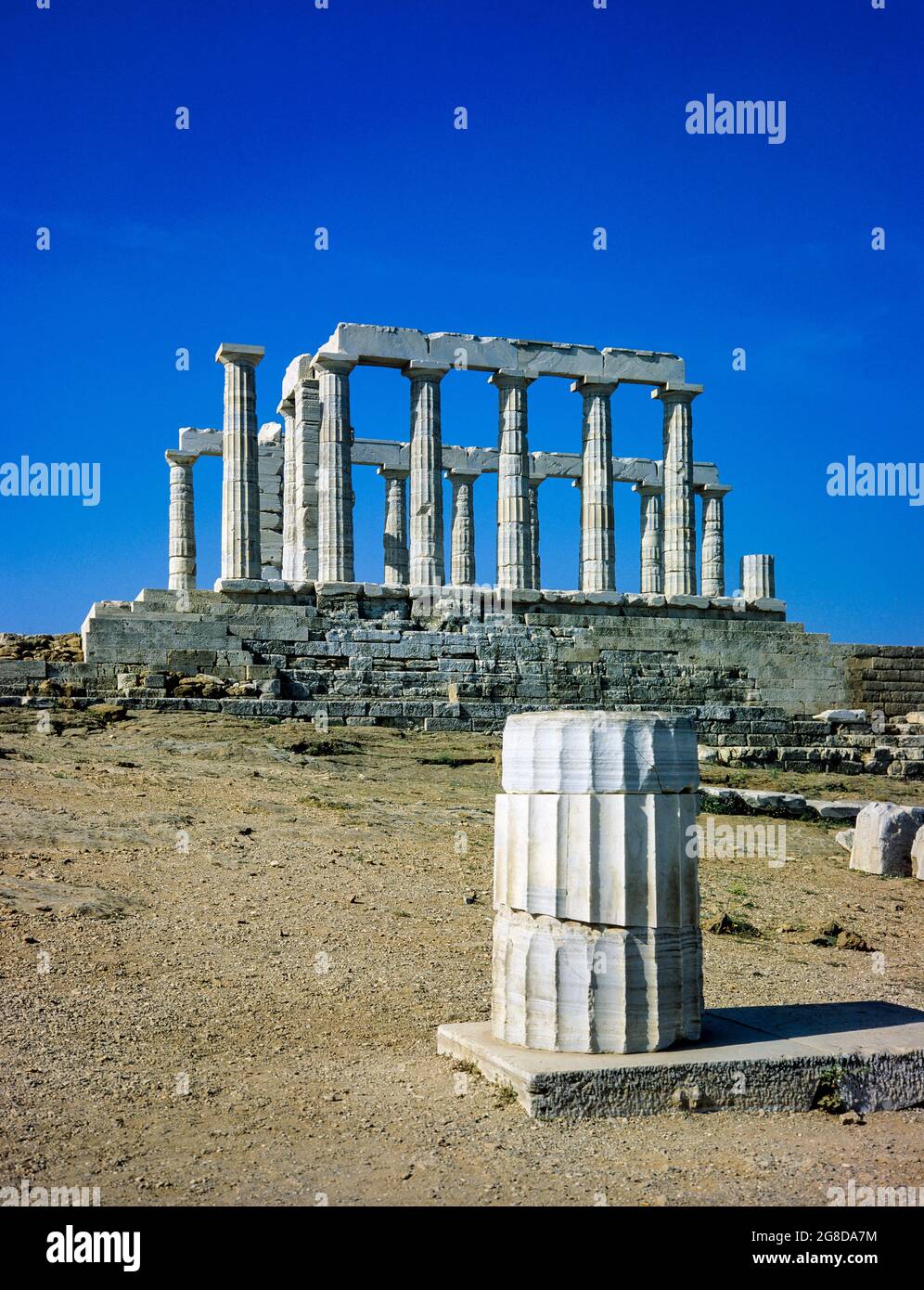 Temple de Poséidon, colonne brisée, cap Sounion, péninsule d'Attique,  Grèce, Europe Photo Stock - Alamy
