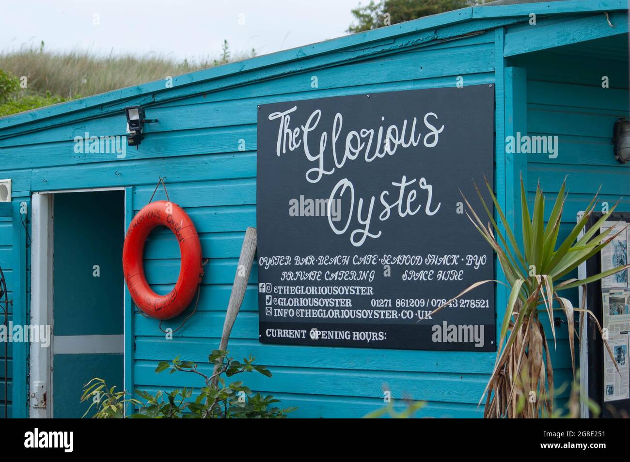 INSTOW, DEVON, ANGLETERRE- 25 juin 2021 : la magnifique cabane à fruits de mer Oyster à Insow Banque D'Images