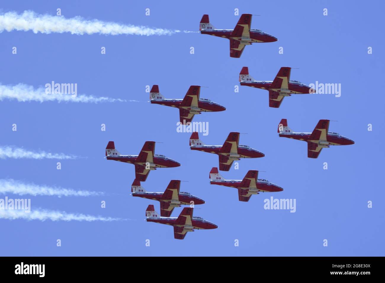 L'équipe de démonstration acrobatique des Forces armées canadiennes s'envole pour l'opération inspiration 2021 Banque D'Images