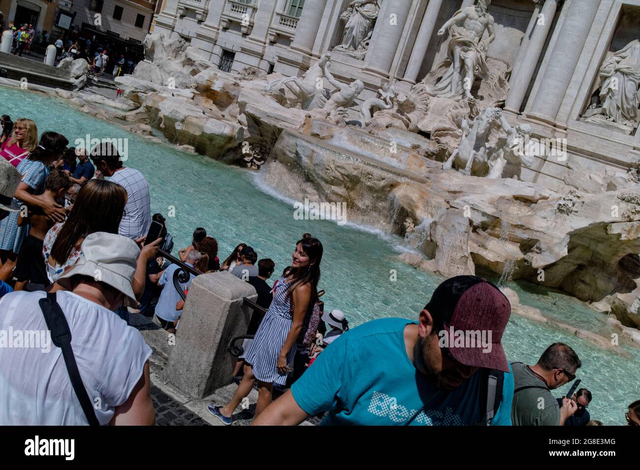 Europe - Italie, capitale Rome: Une vue détaillée de la fontaine de Trevi qui est l'un des endroits les plus populaires de Rome, des milliers de personnes visitent le f Banque D'Images