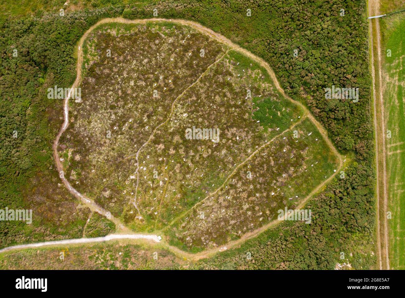 Vue aérienne du drone du site archéologique Hill 'O Many Stanes à Mid Clyth, Wick, Caithness, Écosse, Royaume-Uni Banque D'Images