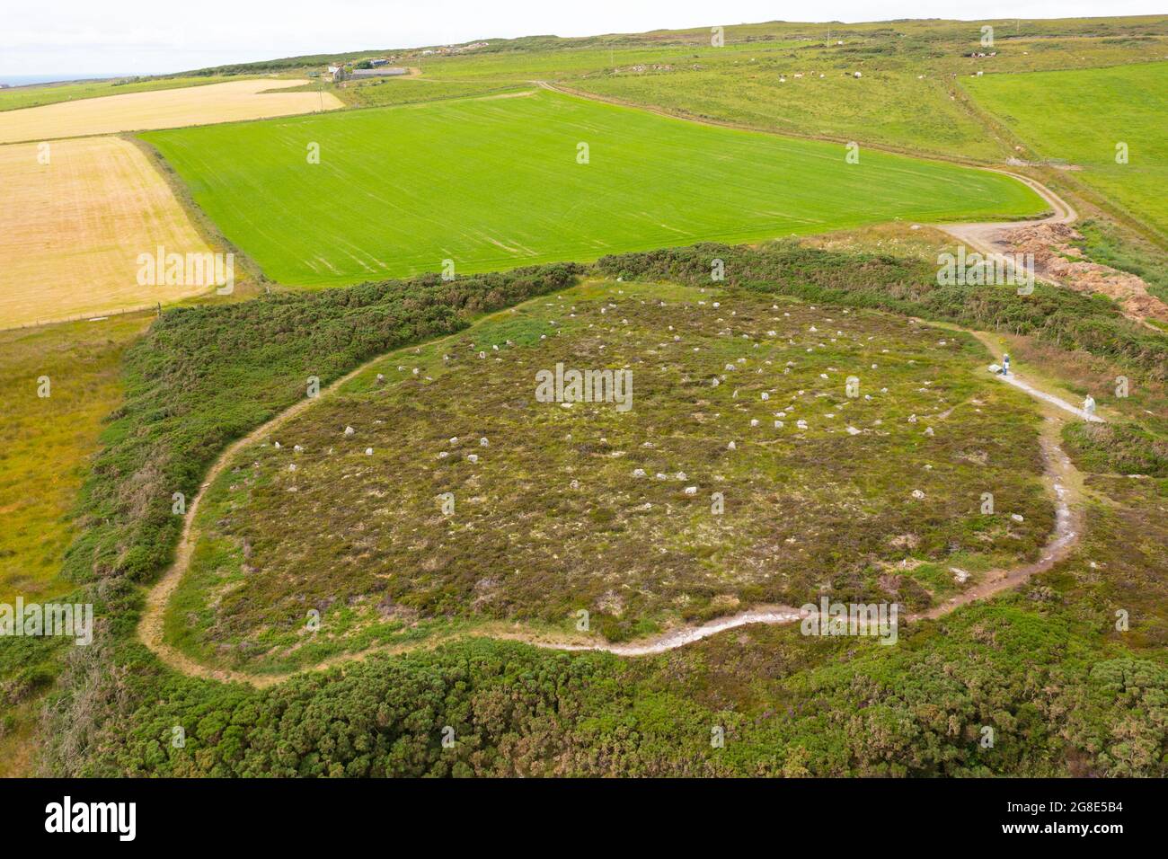 Vue aérienne du drone du site archéologique Hill 'O Many Stanes à Mid Clyth, Wick, Caithness, Écosse, Royaume-Uni Banque D'Images