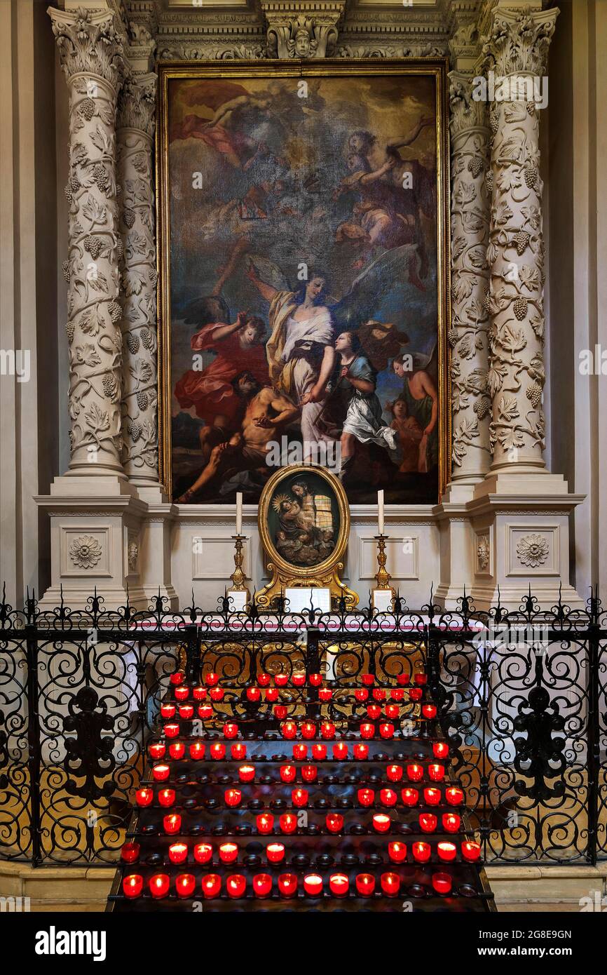 Eglise théatine, autel latéral avec bougies, Munich, haute-Bavière, Bavière, Allemagne Banque D'Images