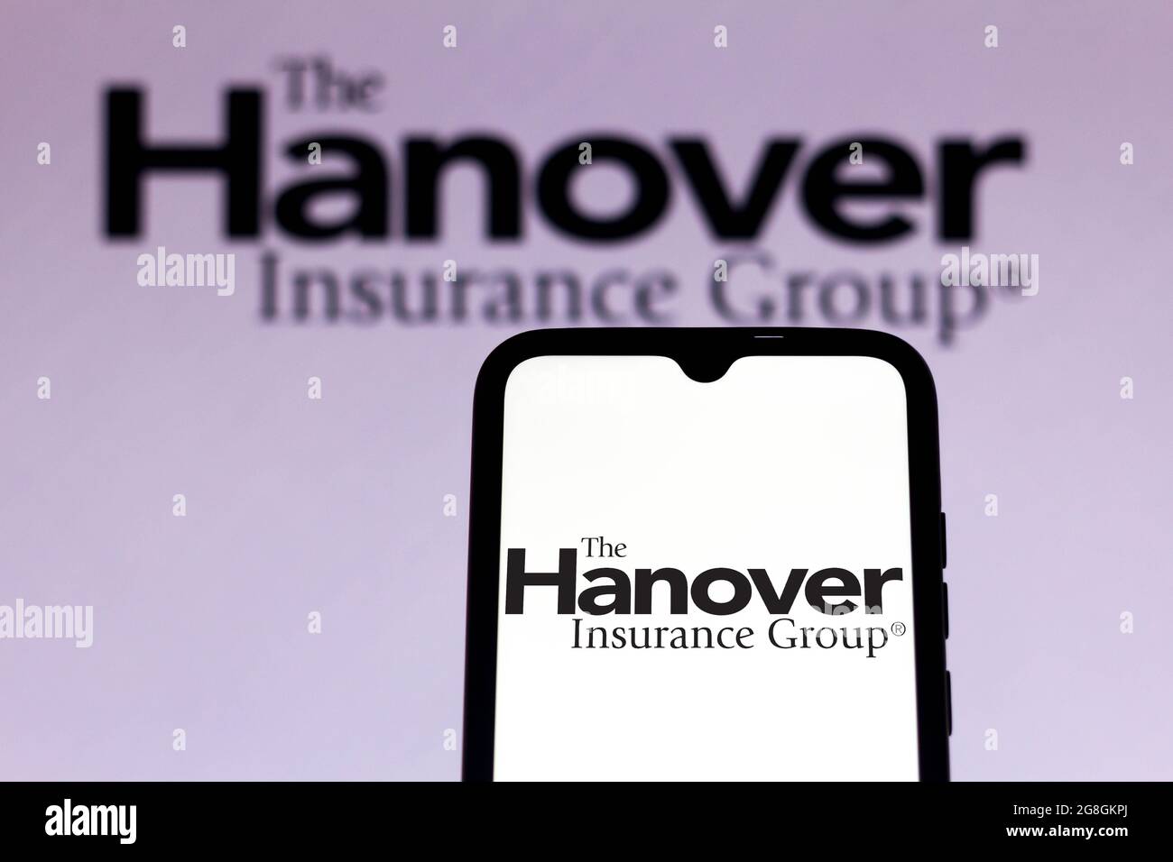 Sur cette photo, le logo de Hanover Insurance Group apparaît sur l ...