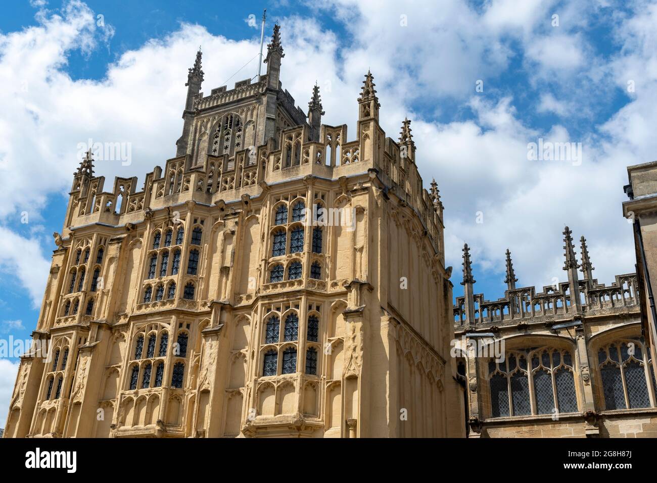 Église Saint-Jean-Baptiste à Cirencester dans les Cotswolds Banque D'Images