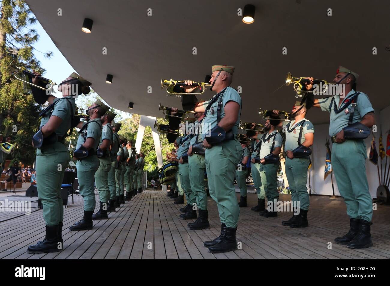 20 juillet 2021 : 20 juillet 2021 (Malaga) les légionnaires de la musique du centenaire de l'hymne de la mariée de la mort Malaga rappelle que c'était la première ville où il a été interprété avec un hommage à la voix de Virginia gámez et le groupe de guerre du Tercio Alejandro Farnisio IV de la LegiÃ³n de Ronda (Credit image: © Lorenzo Carnero/ZUMA Press Wire) Banque D'Images