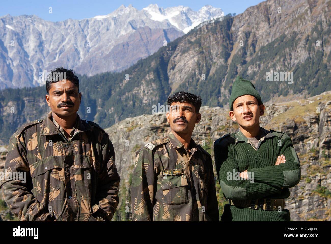 Soldats indiens à la frontière de l'Himalaya et de Naples Banque D'Images