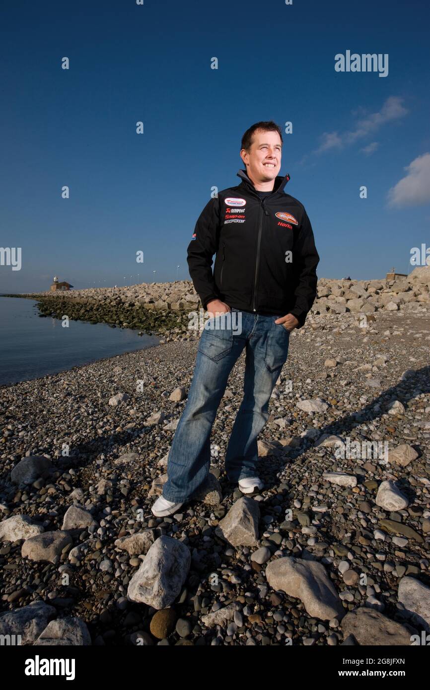 John McGuinness à sa maison de Morecambe en Angleterre, au Royaume-Uni. Banque D'Images