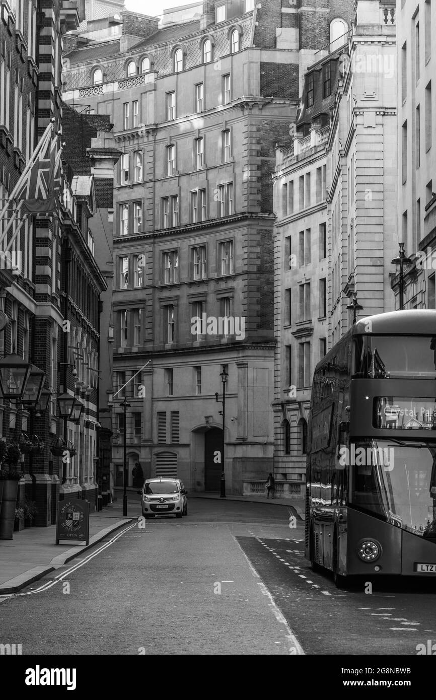 Londres le long de la Tamise Banque D'Images