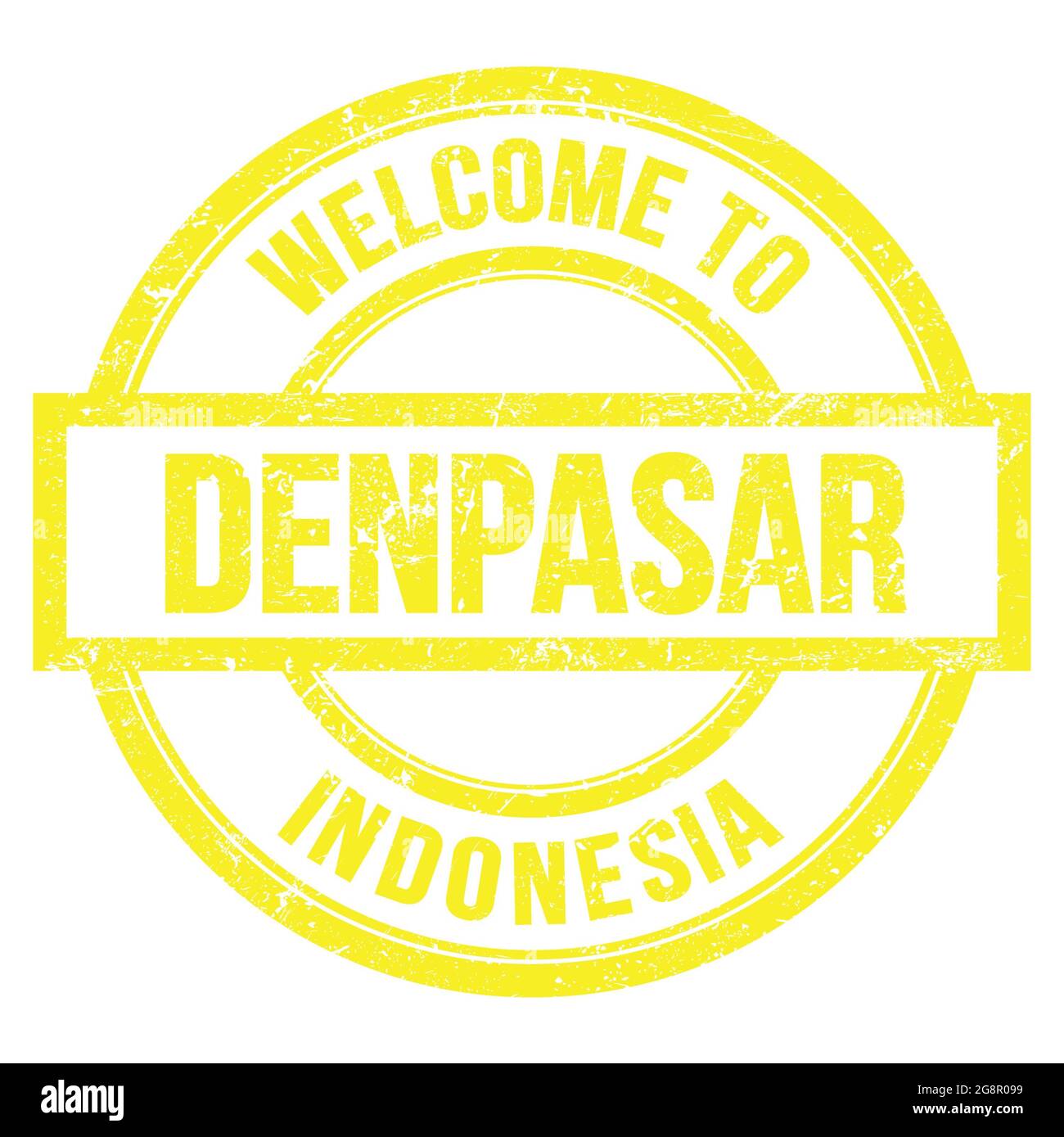 BIENVENUE À DENPASAR - INDONÉSIE, mots écrits sur jaune rond simple timbre Banque D'Images