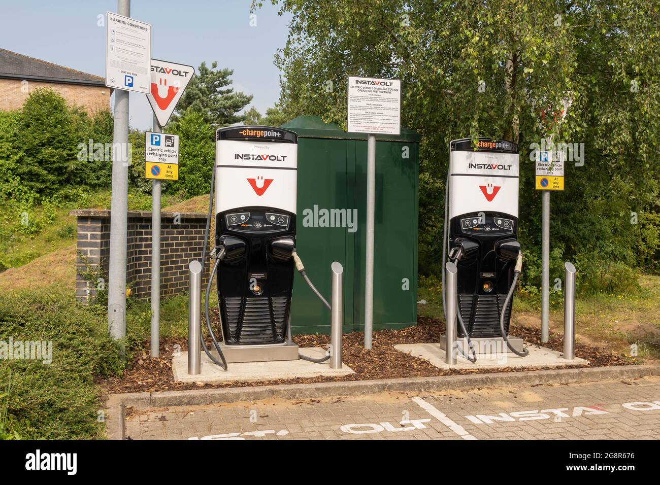 Points de charge électriques Instavolt dans diverses stations de charge de Norfolk au Royaume-Uni Banque D'Images