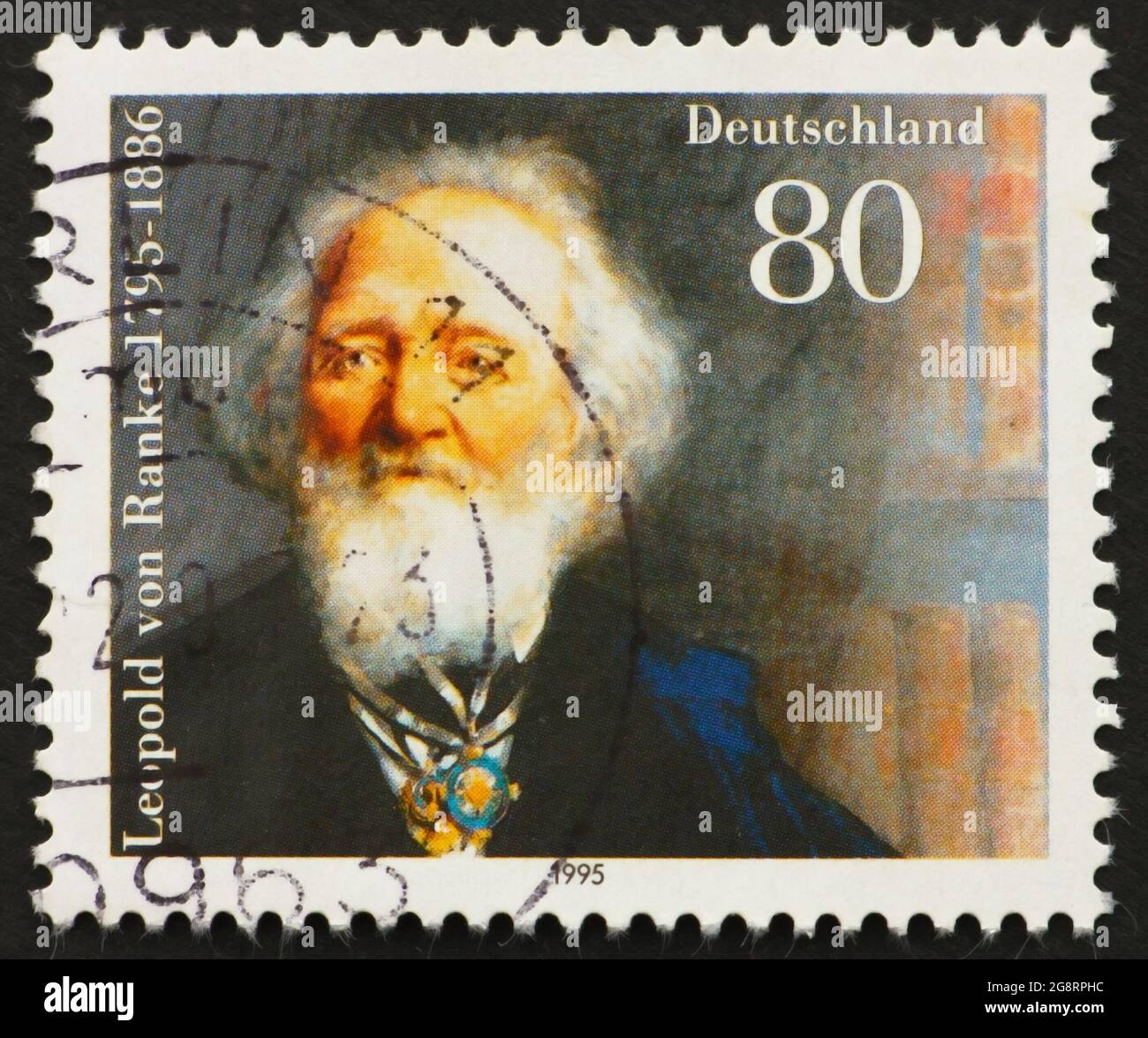 ALLEMAGNE - VERS 1995: Un timbre imprimé en Allemagne montre Leopold von Ranke, historien, vers 1995 Banque D'Images
