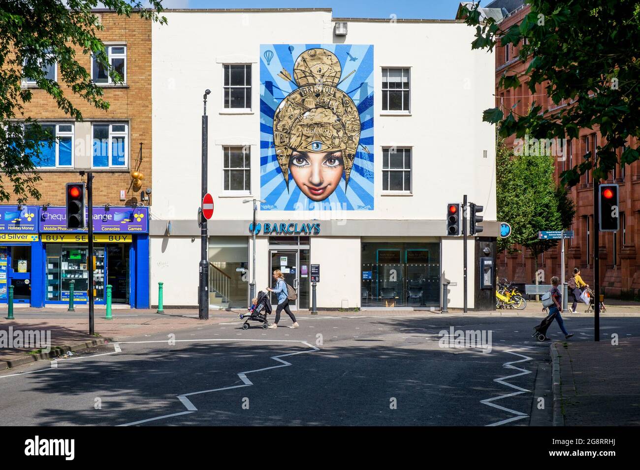 Peint l'oeuvre à Bristol pour le festival 2017 Upfest,le plus grand festival Street Art & Graffiti est photographié dans les rues de Bristol. Banque D'Images