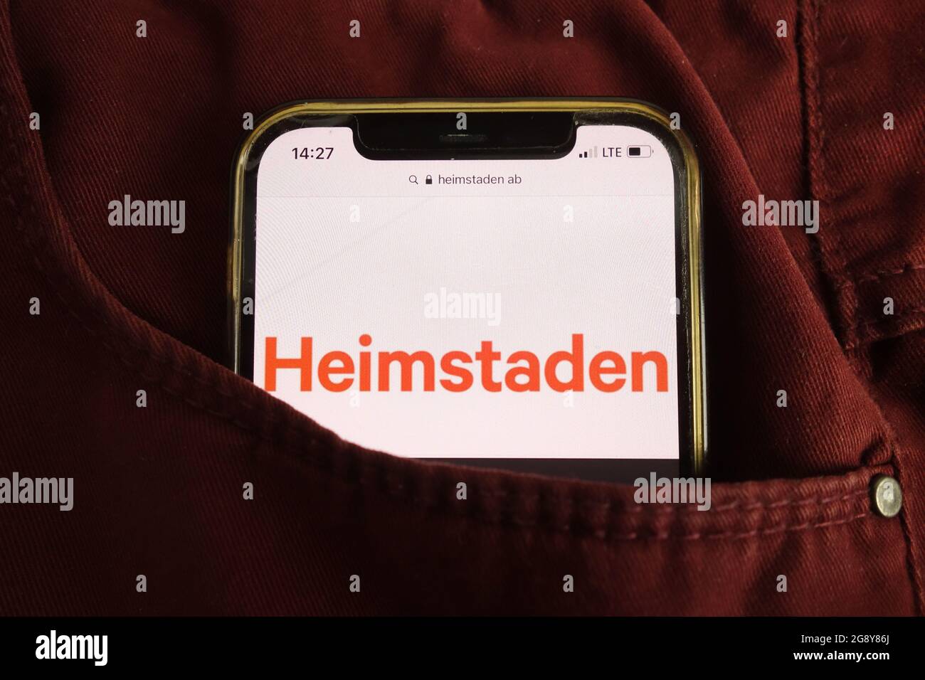 KONSKIE, POLOGNE - 22 juillet 2021 : logo Heimstaden AB affiché sur le téléphone portable Banque D'Images