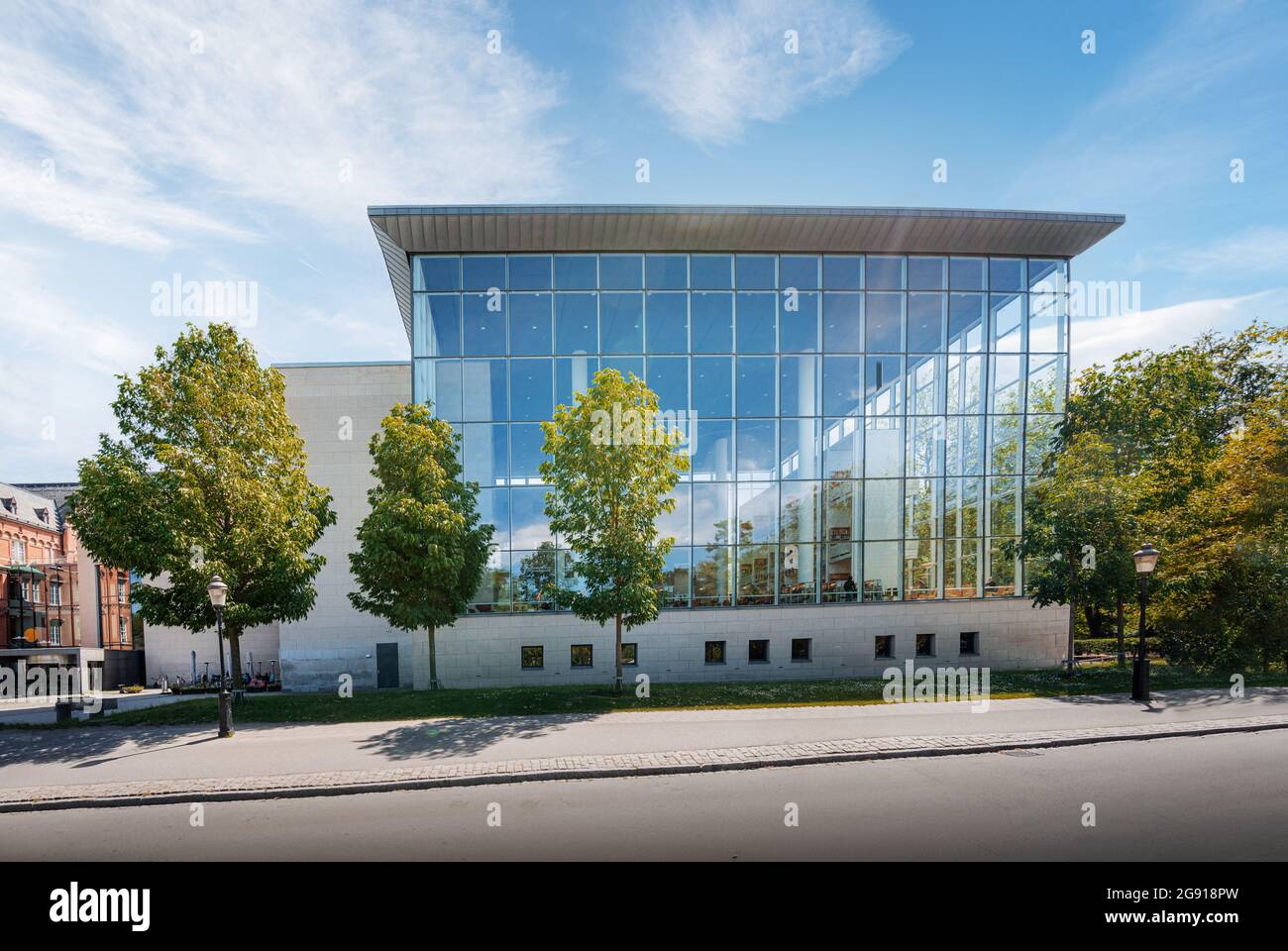 Le nouveau bâtiment de la Bibliothèque de la ville de Malmö appelé Calendrier de lumière et conçu par l'architecte Henning Larsen - Malmo, Suède Banque D'Images