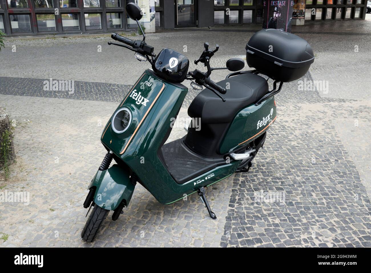 E-scooter de Felyx, Berlin, Allemagne Banque D'Images