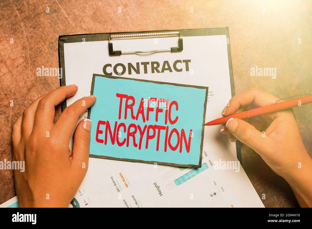 Inspiration montrant le signe de chiffrement du trafic. Mot écrit sur la méthode de sécurisation de la transmission de l'information rédaction de notes et d'idées importantes Banque D'Images