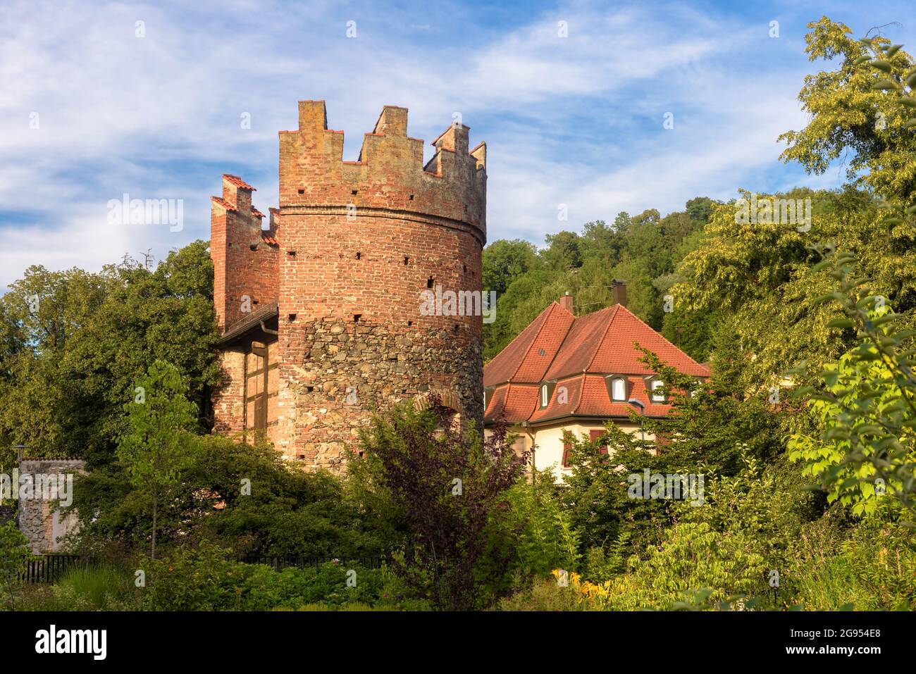 Tour forteresse de la ville de Ravensburg, Bade-Wurtemberg, Allemagne, Europe. Vieux bâtiments dans le centre-ville de Ravensburg en été. Vue panoramique sur la structure médiévale Banque D'Images