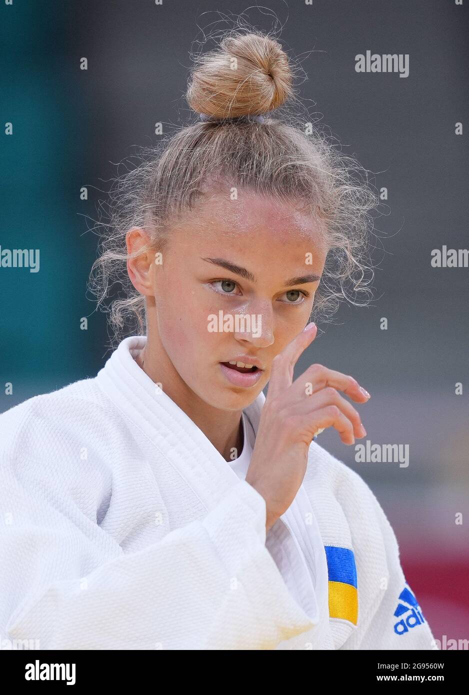 Tokyo, Japon. 24 juillet 2021. Daria Bilodid, de l'Ukraine, est en compétition lors de la ronde d'élimination de 48 kg de 16 de Judo par les femmes contre Milica Nikolic, de Serbie, aux Jeux Olympiques de Tokyo en 2020 à Tokyo, au Japon, le 24 juillet 2021. Credit: Liu Dawei/Xinhua/Alay Live News Banque D'Images