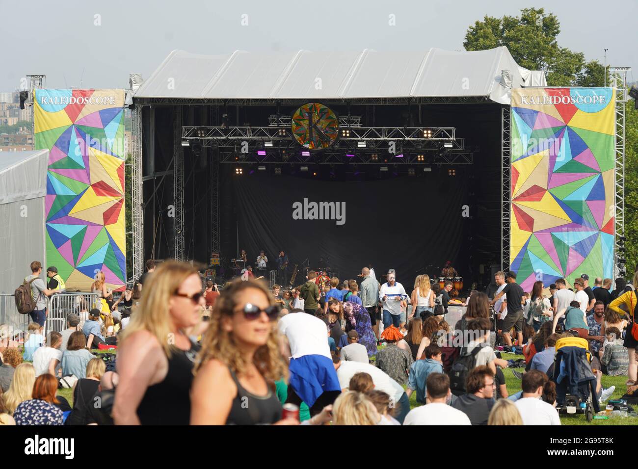 Londres, Royaume-Uni. 23 juillet 2021. Les festivaliers au Kaléidoscope Festival 2021 à Alexandra Palace, Londres. Photo: Richard Gray/Alamy Live News Banque D'Images