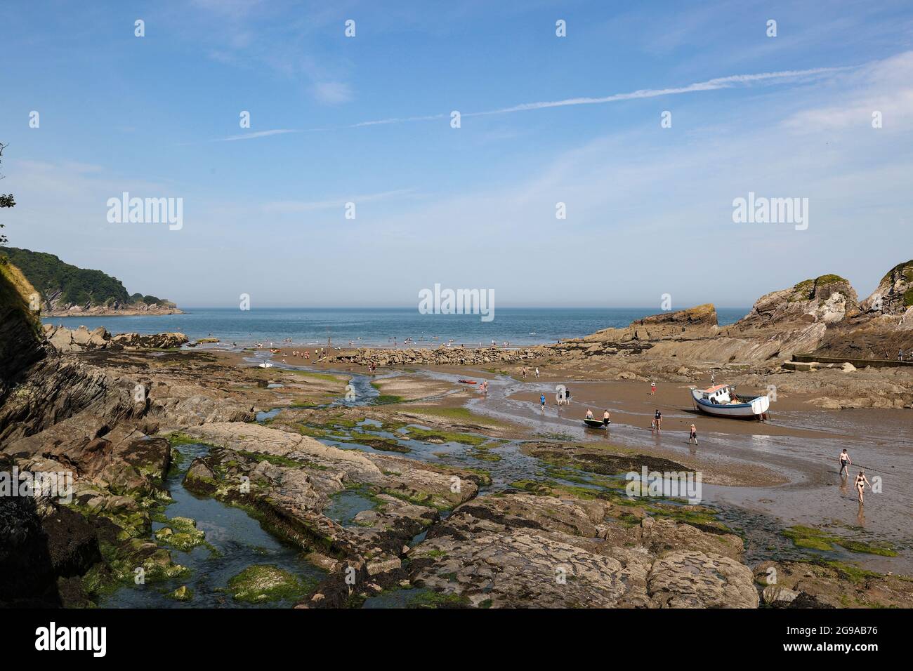 COMBE MARTIN, DEVON, ROYAUME-UNI. Vue sur le hêtre Combe Martin à marée basse. Banque D'Images