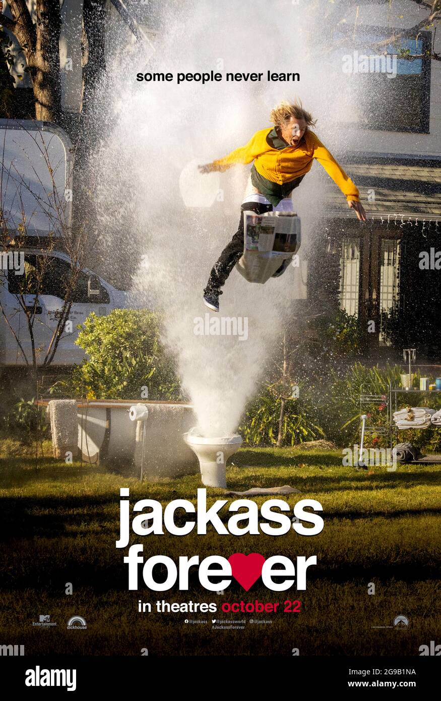 Jackass Forever (2021) dirigé par Jeff Tremaine et mettant en vedette Johnny Knoxville, Steve-O, Pontius, Wee-Man et Dave England. L'équipe de Jackass revient après une pause de 10 ans pour effectuer plus de cascades de daredevil dans leur quatrième long métrage. Banque D'Images