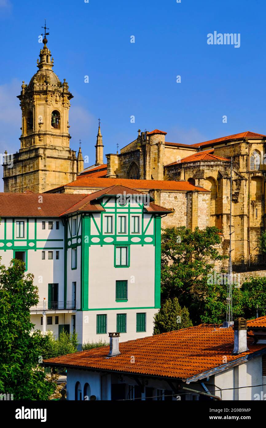 Espagne, pays Basque, Guipuscoa, Hondarribia, l'église de la Asunción y del Manzano Banque D'Images