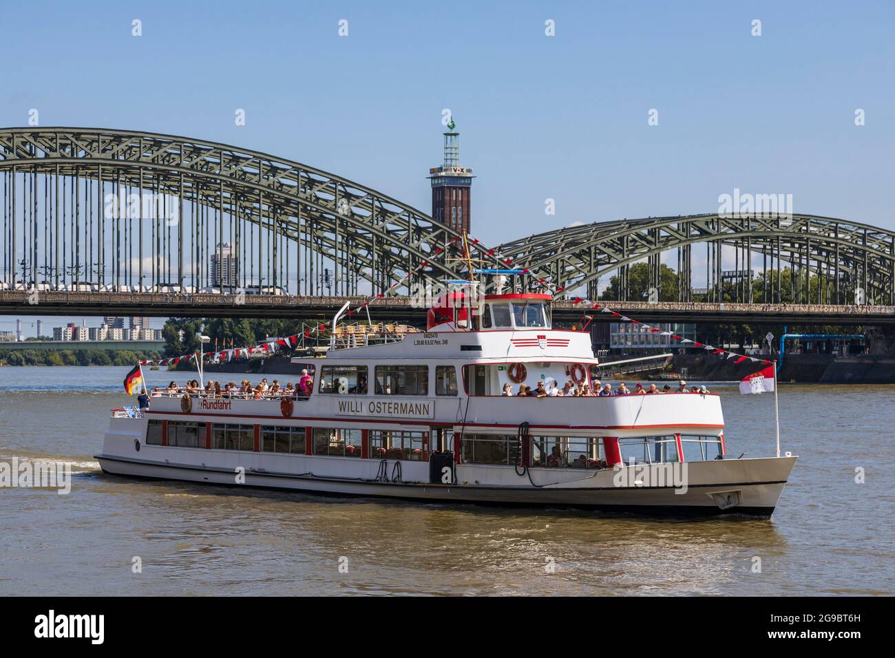 Willi Ostermann, bateau d'excursion sur le Rhin, Cologne, Rhénanie-du-Nord-Westphalie, Allemagne, Europe Banque D'Images