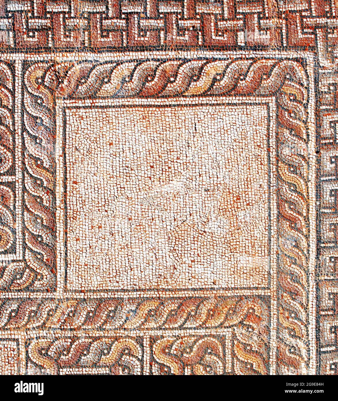 Détail de la mosaïque ancienne. Mosaïque en pierre décorative au sol dans les salles de bains, Dion, Pieria, Grèce. Modèle de maquette. Copier l'espace pour le texte Banque D'Images