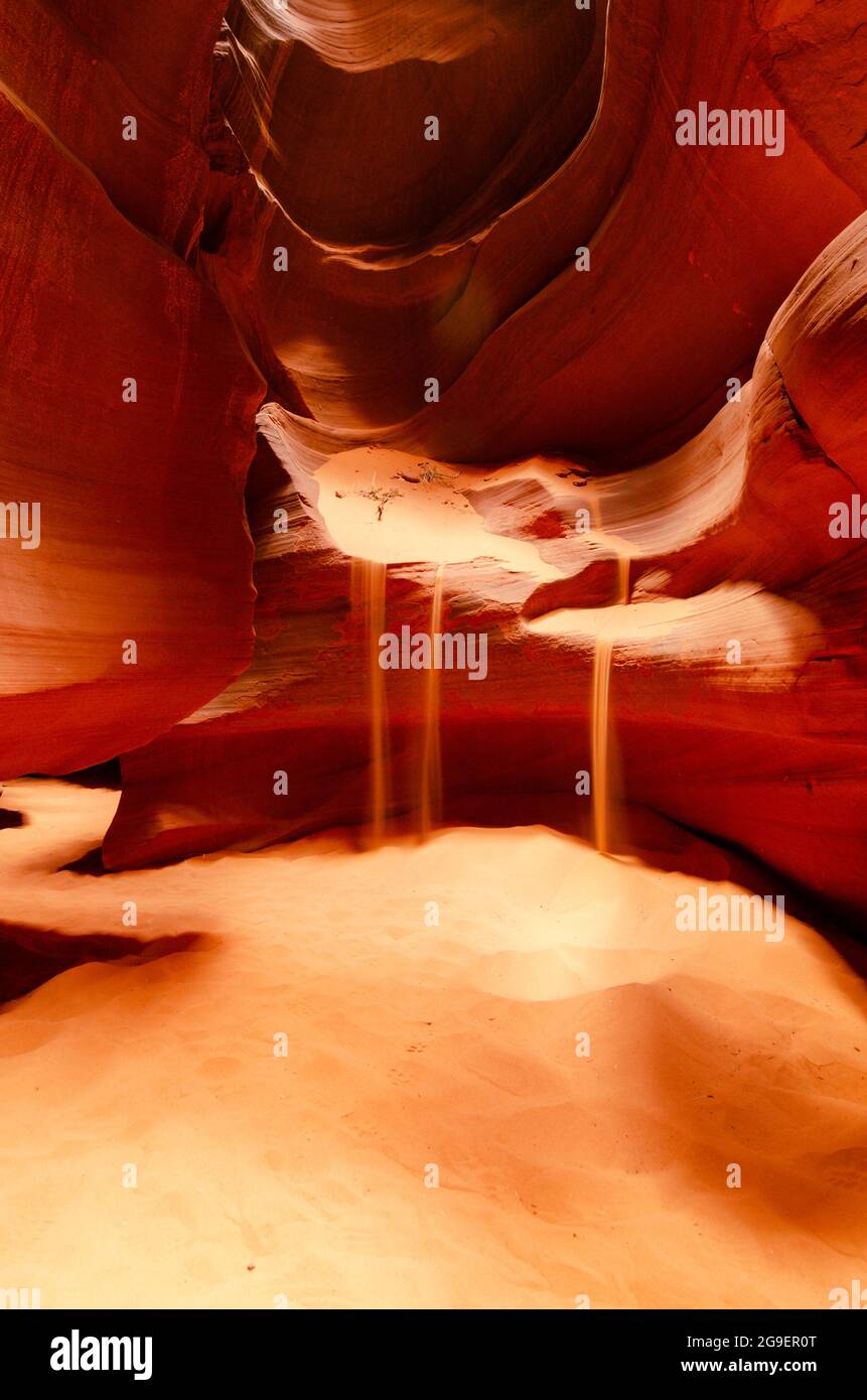 Antilope Canyon 2013 à page Arizona. Lumière et ombres orange Banque D'Images
