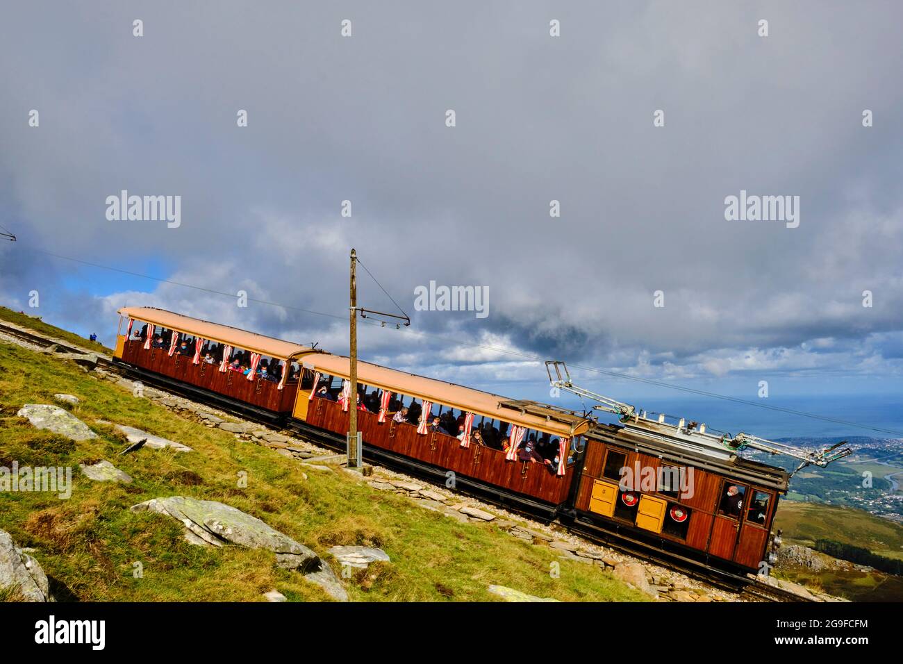 France, Pyrénées-Atlantiques (64), pays Basque, Ascain, la Rhune, Le train Rhune, petit train à crémaillère Banque D'Images