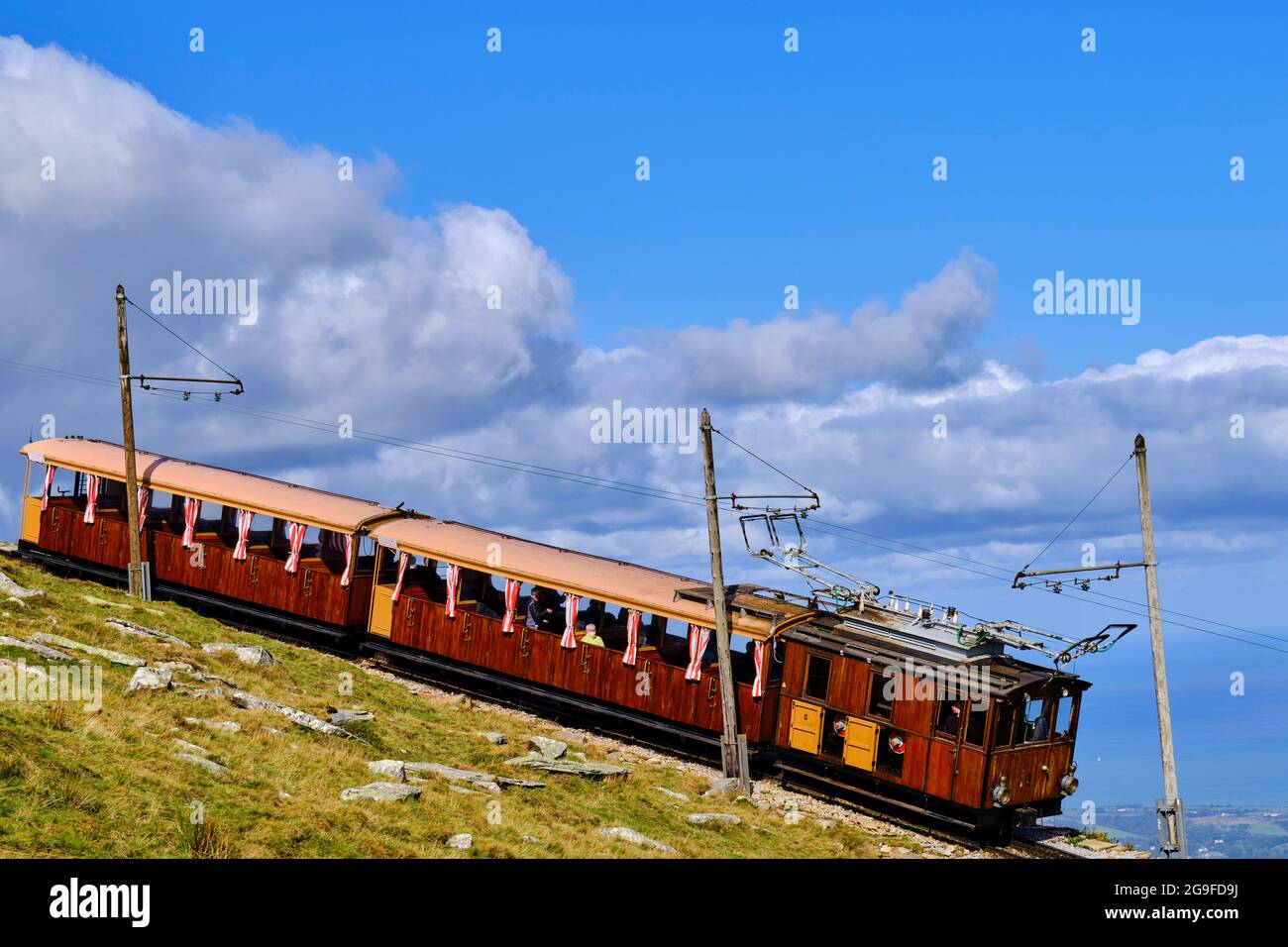 France, Pyrénées-Atlantiques (64), pays Basque, Ascain, la Rhune, Le train Rhune, petit train à crémaillère Banque D'Images