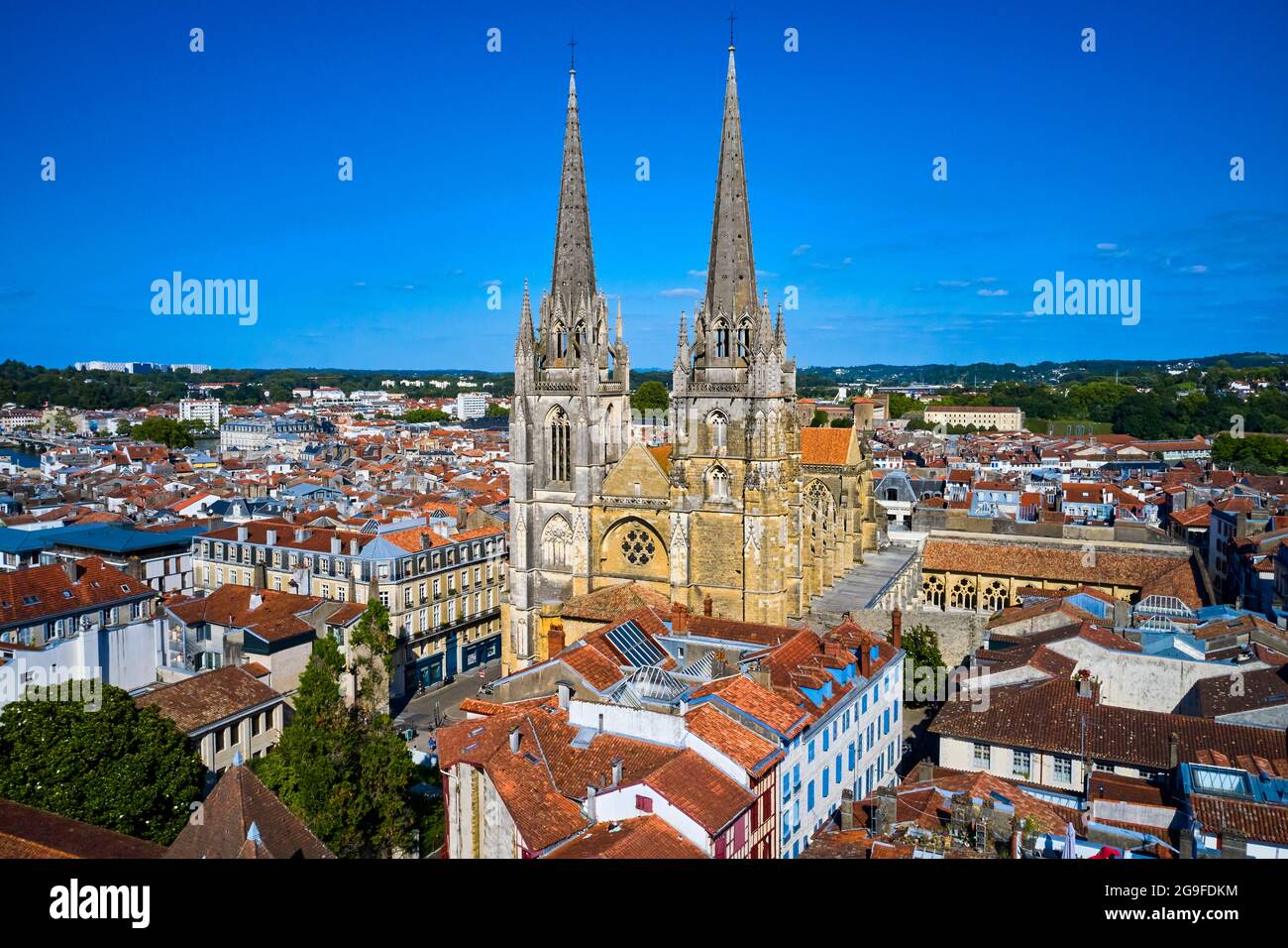 France, Pyrénées-Atlantiques (64), pays Basque, Bayonne, photographie aérienne du centre ville de Bayonne (vue aérienne) Banque D'Images