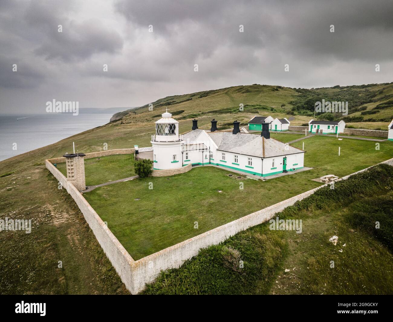 Vue aérienne du phare d'Anvil point sur la côte jurassique à Dorset, dans le sud-ouest de l'Angleterre Banque D'Images