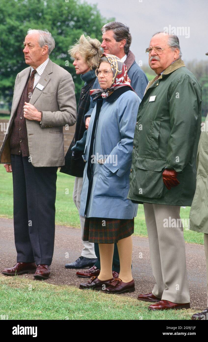La Reine a assisté à la compétition de Prince Phillip dans les courses de calèche, le Windsor Horse Show, Home Park, Windsor, Berkshire. Royaume-Uni Mai 1991. Banque D'Images