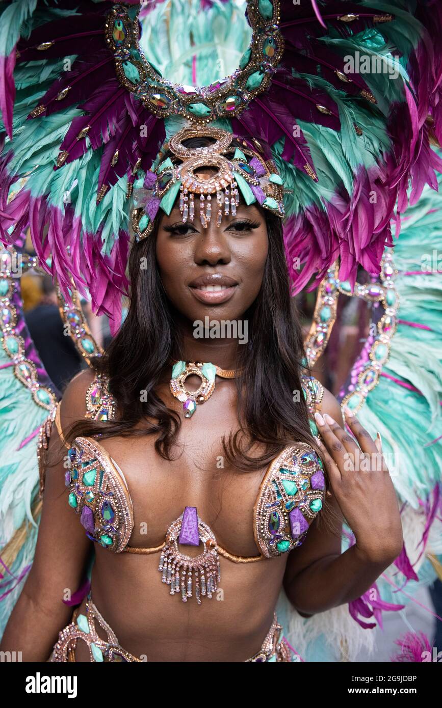 Londres, Royaume-Uni. 26 juillet 2021. Bien que le Carnaval de Notting Hill ne sera pas Vas-y dans son format habituel, un certain nombre d'événements culturels sont prévus, y compris la musique, l'opéra et le théâtre de juillet à fin août. Il y a eu une fête de lancement ce soir au Tabernacle de Notting Hill. Crédit : Mark Thomas/Alay Live News Banque D'Images