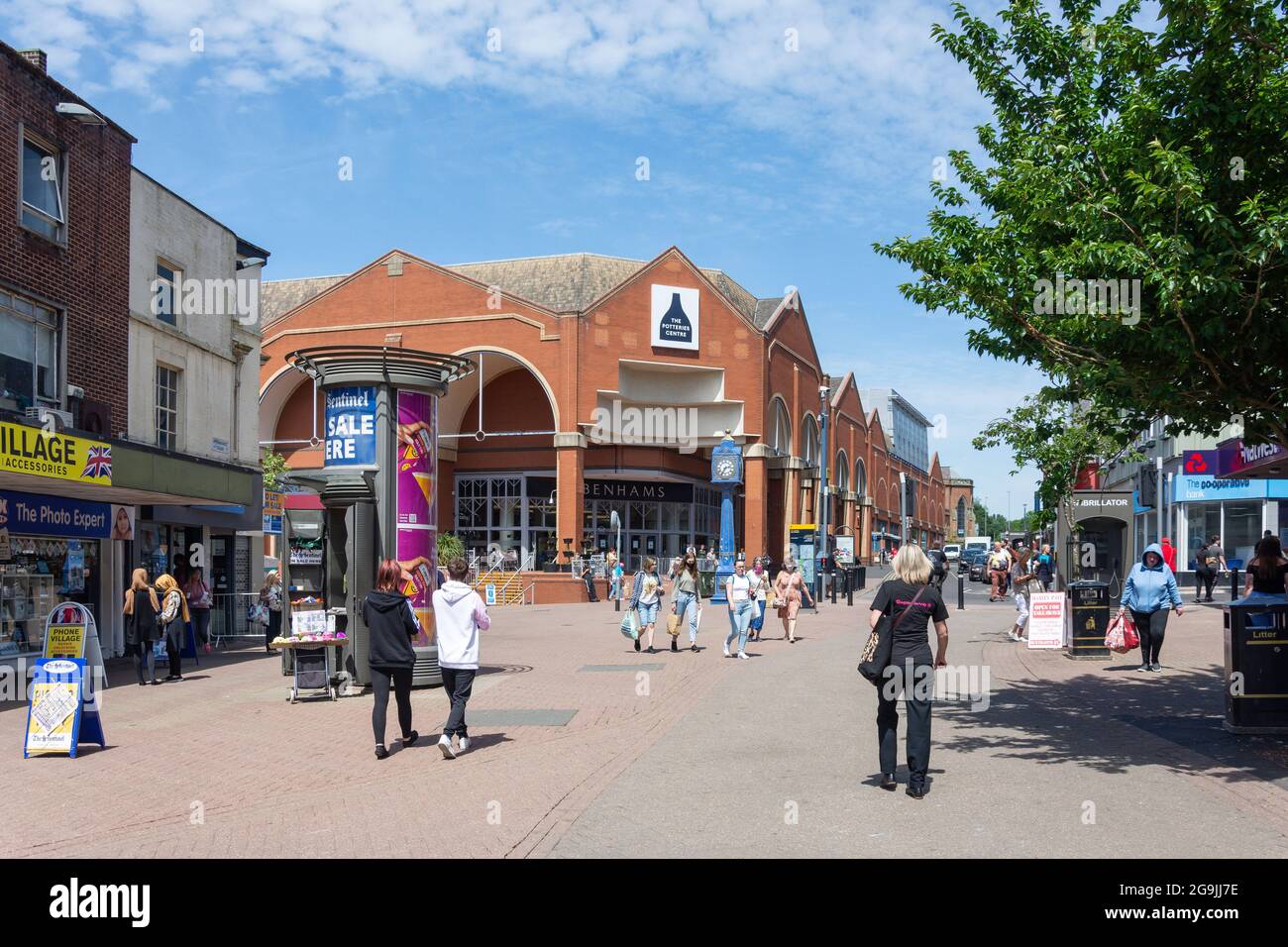 The Potteries Center, Market Square, Hanley, Stoke-on-Trent, Staffordshire, Angleterre, Royaume-Uni Banque D'Images