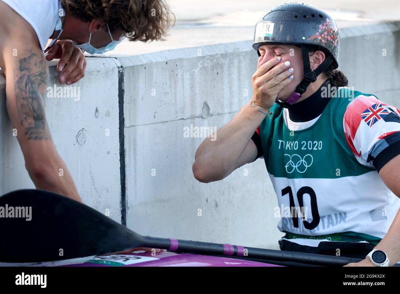 Tokyo, Japon. 27 juillet 2021. Canoë/slalom : Jeux olympiques, préliminaires, kayak individuel, femmes, finale au Kasai Canoe Slalom Centre. Kimberley Woods de Grande-Bretagne réagit à la fin. Credit: Jan Woitas/dpa/Alay Live News Banque D'Images