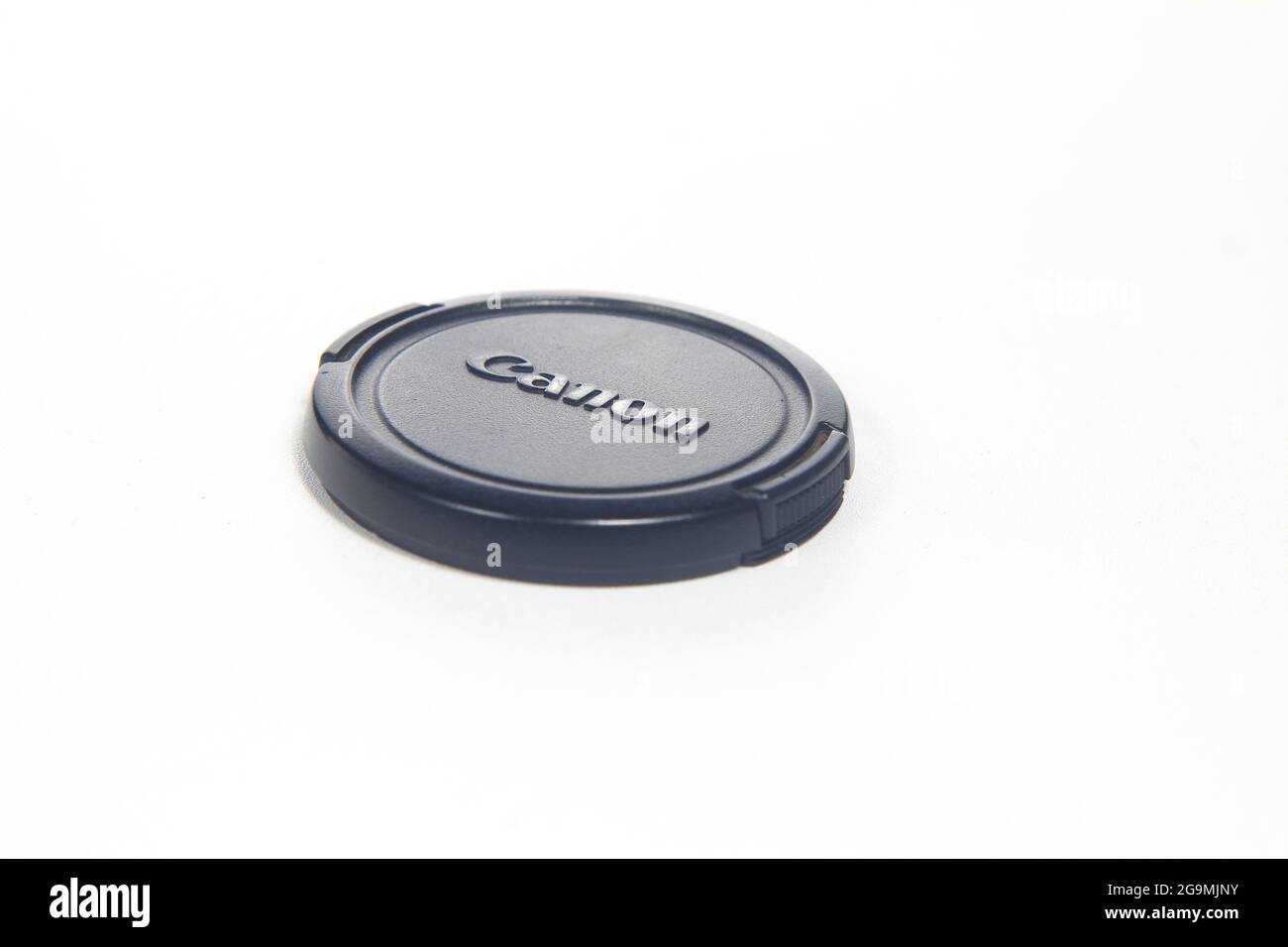 Usage éditorial exclusif, 13 juillet 2021, Jakarta, Indonésie photo Studio Indoor, utilisé avec cache d'objectif avant original pour Canon 52 mm Banque D'Images