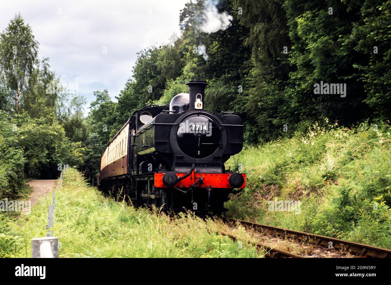 LA locomotive-citerne GWR Pannier 7714 qui dirige un train de voyageurs sur le Severn Valley Railway Shropshire Banque D'Images