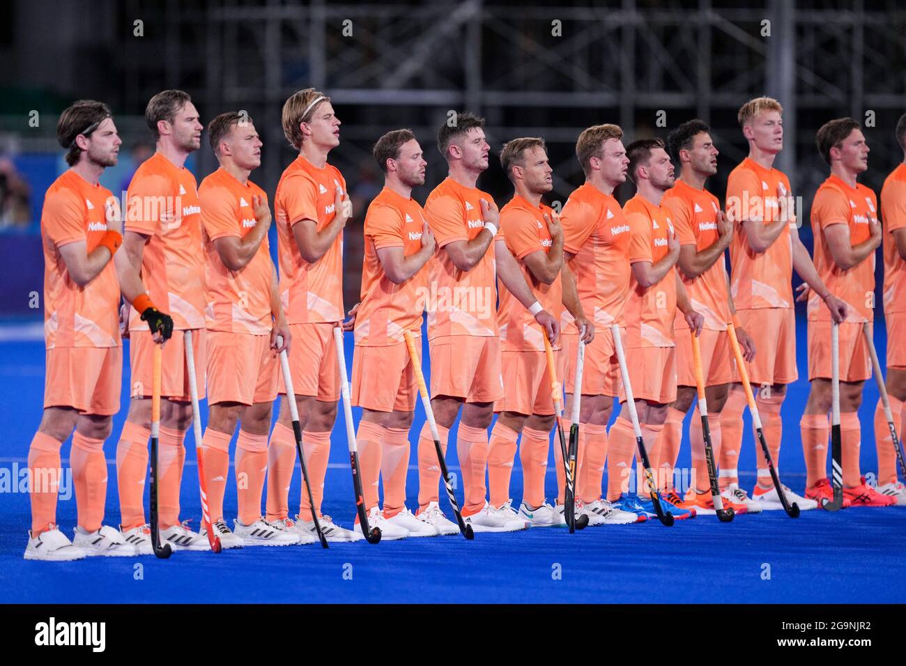 TOKYO, JAPON - JUILLET 27 : Jeroen Hertzberger des pays-Bas, Lars balk des pays-Bas, Billy Bakker des pays-Bas, Jorrit Croon des pays-Bas, Glenn Schuurman des pays-Bas, Mirco Pruijser des pays-Bas, Joep de mol des pays-Bas, Thierry Brinkman des pays-Bas, Le gardien de but Pirmin Blaak des pays-Bas, Mink van der Weerden des pays-Bas et Justen Blok des pays-Bas participant à la compétition de la piscine des hommes B lors des Jeux Olympiques de Tokyo 2020 au stade de hockey de l'Oi le 27 juillet 2021 à Tokyo, Japon (photo de Yannick Verhoeven/Orange Pictures) NOCNSF Banque D'Images