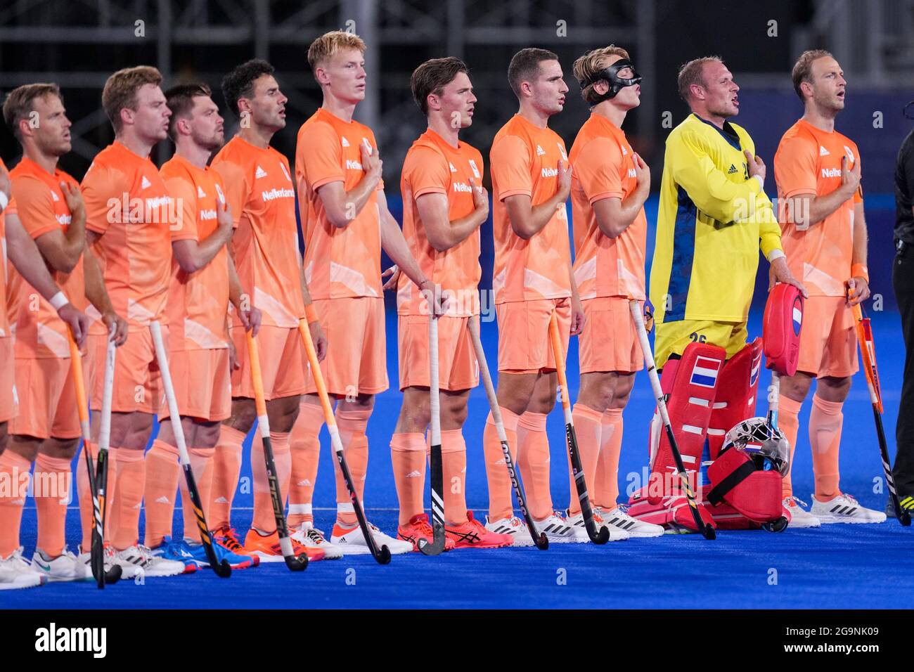 TOKYO, JAPON - JUILLET 27 : Jeroen Hertzberger des pays-Bas, Lars balk des pays-Bas, Billy Bakker des pays-Bas, Jorrit Croon des pays-Bas, Glenn Schuurman des pays-Bas, Mirco Pruijser des pays-Bas, Joep de mol des pays-Bas, Thierry Brinkman des pays-Bas, Le gardien de but Pirmin Blaak des pays-Bas, Mink van der Weerden des pays-Bas et Justen Blok des pays-Bas participant à la compétition de la piscine des hommes B lors des Jeux Olympiques de Tokyo 2020 au stade de hockey de l'Oi le 27 juillet 2021 à Tokyo, Japon (photo de Yannick Verhoeven/Orange Pictures) NOCNSF Banque D'Images
