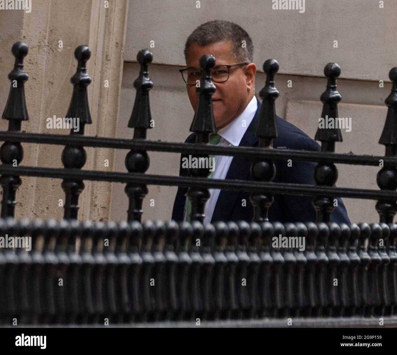 Londres, Royaume-Uni. 27 juillet 2021. Alok Sharma MP Président de la COP26 arrive à Downing Street Londres crédit: Ian Davidson/Alay Live News Banque D'Images