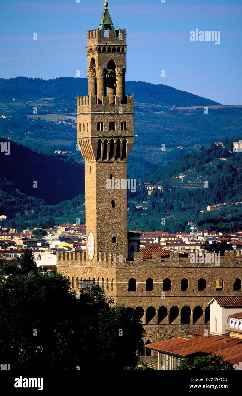 Palazzo Vecchio vue sur les toits de la ville, Florence, Toscane, Italie Banque D'Images