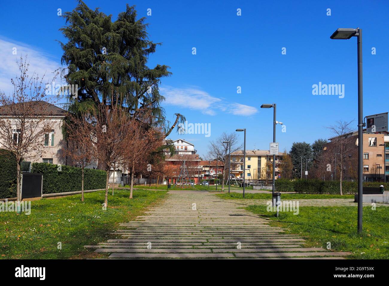 Dalmine CityScape pendant le confinement, Lombardie, Italie Banque D'Images