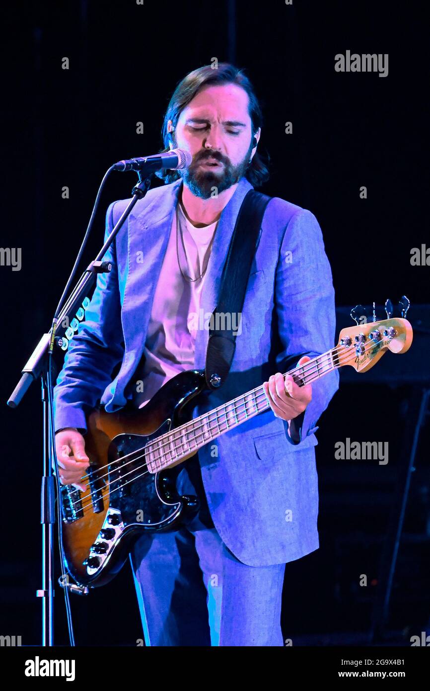 Rome, Italie. 27 juillet 2021. Colapesce Dimartino lors du concert à l'Auditorium Parco della Musica Rome. (Photo de Domenico Cippitelli/Pacific Press/Sipa USA) crédit: SIPA USA/Alay Live News Banque D'Images